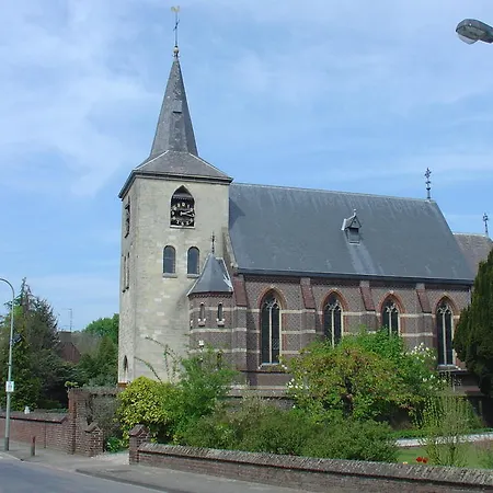 Restaurant Cafe Houben מלון 2*