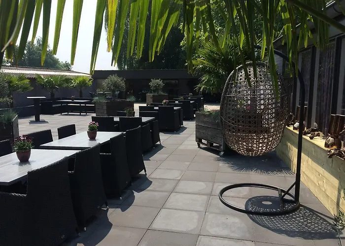 Restaurant Cafe Houben Hotel 2*