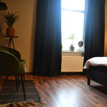 Restaurant Cafe Houben 2*