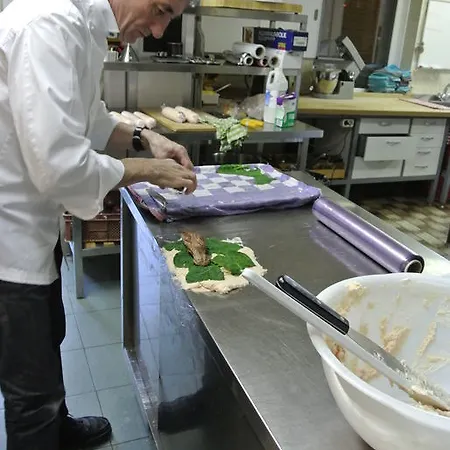 Restaurant Cafe Houben Отель Nunhem