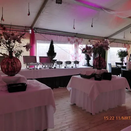 Restaurant Cafe Houben 2*