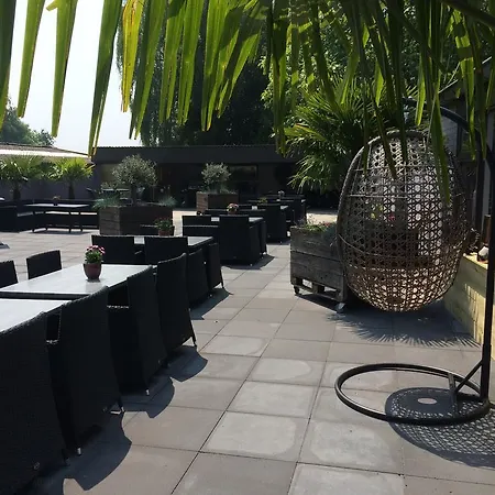 Restaurant Cafe Houben Hotel 2*