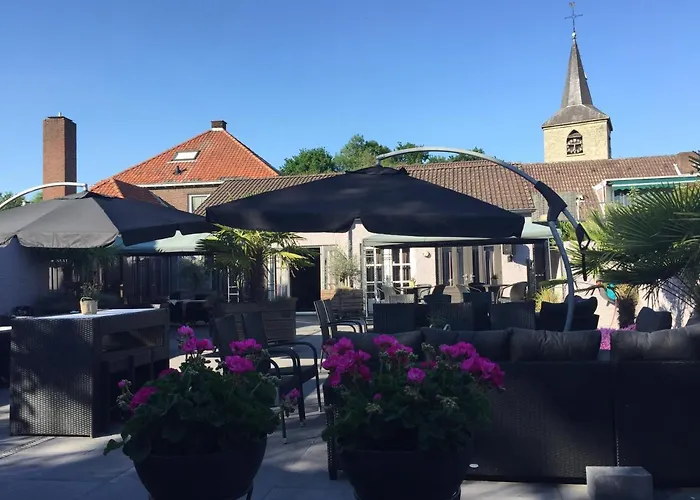 Restaurant Cafe Houben فندق