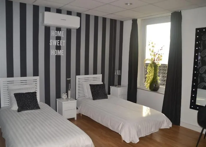 Restaurant Cafe Houben 2*